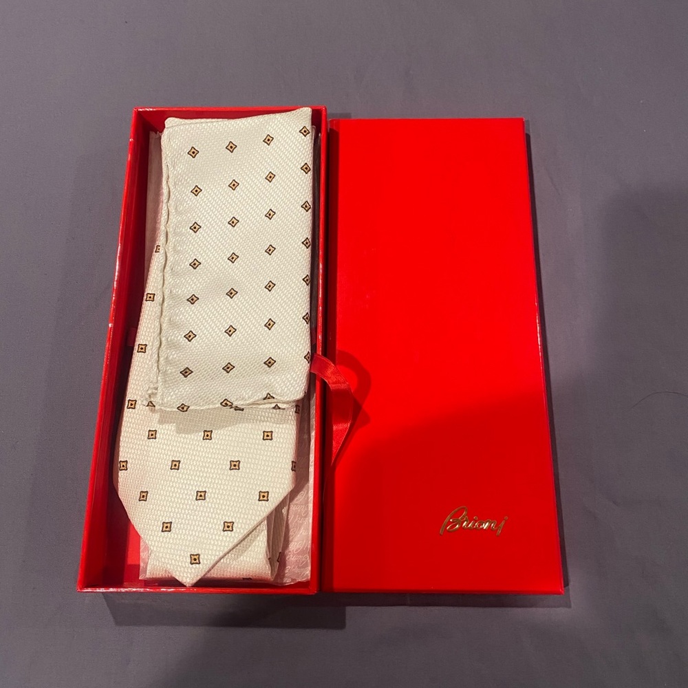 Cream Brioni Men's Tie Set